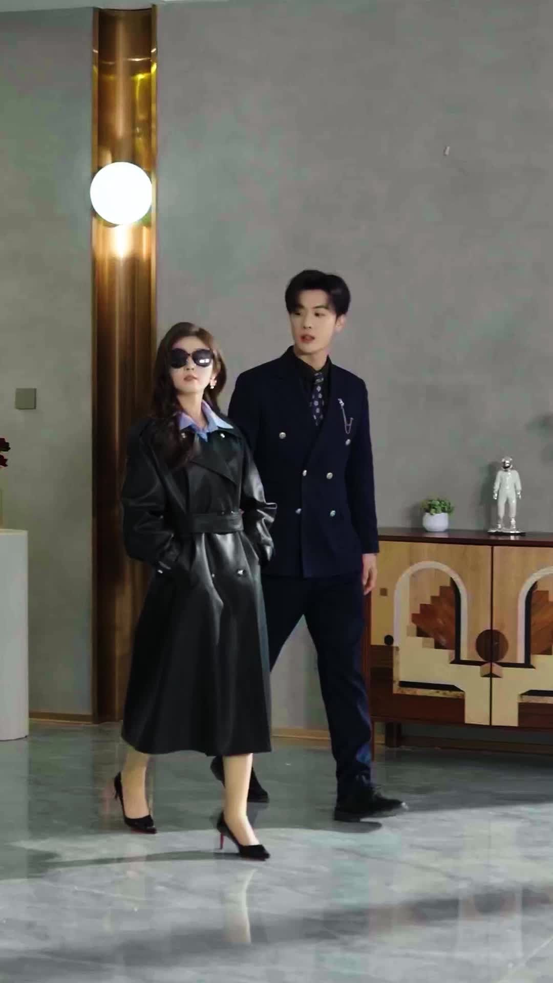 Episode 13 - The Painter Heiress